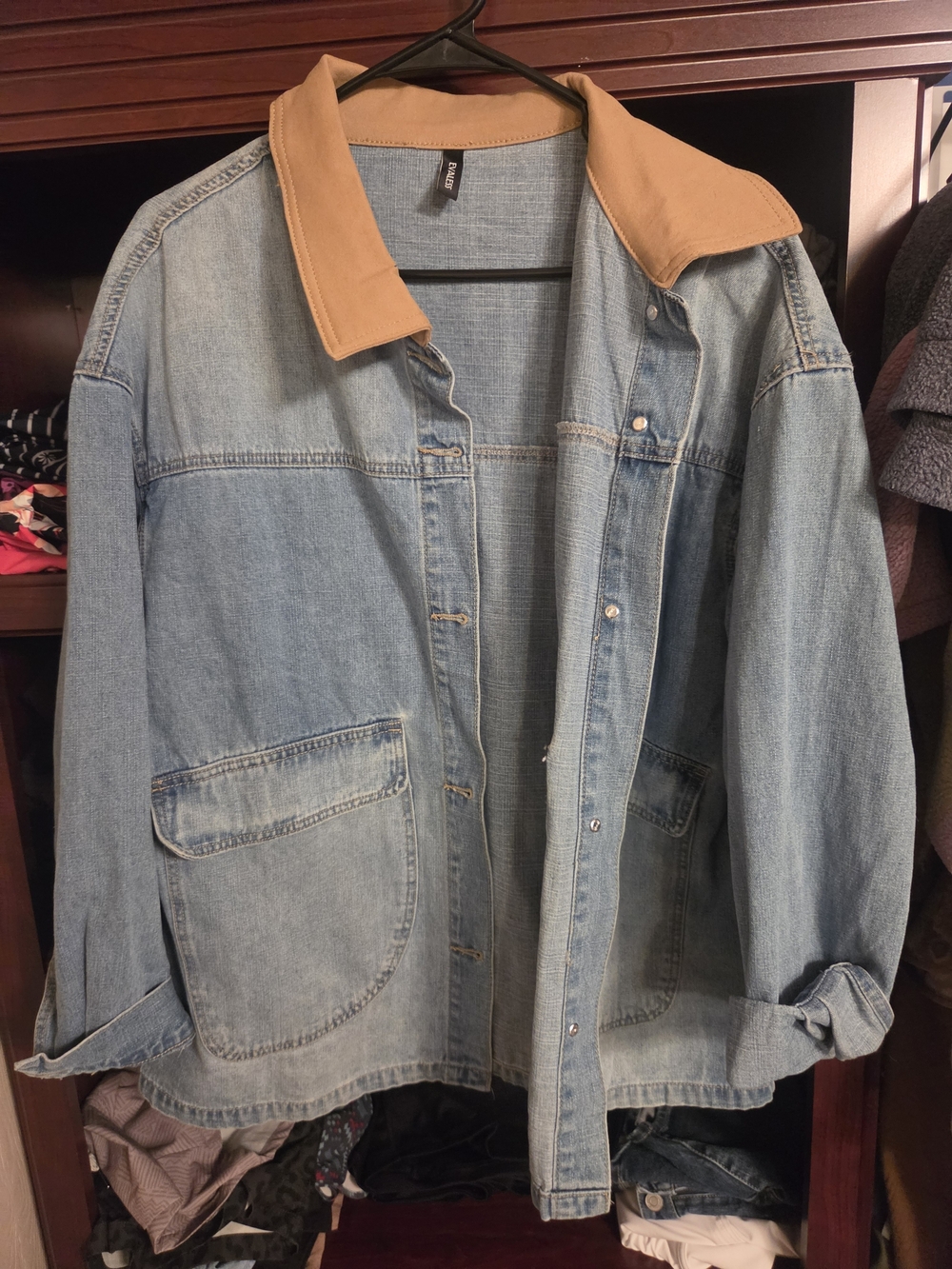 Classic Denim Oversized Barn Jacket with Tan Collar